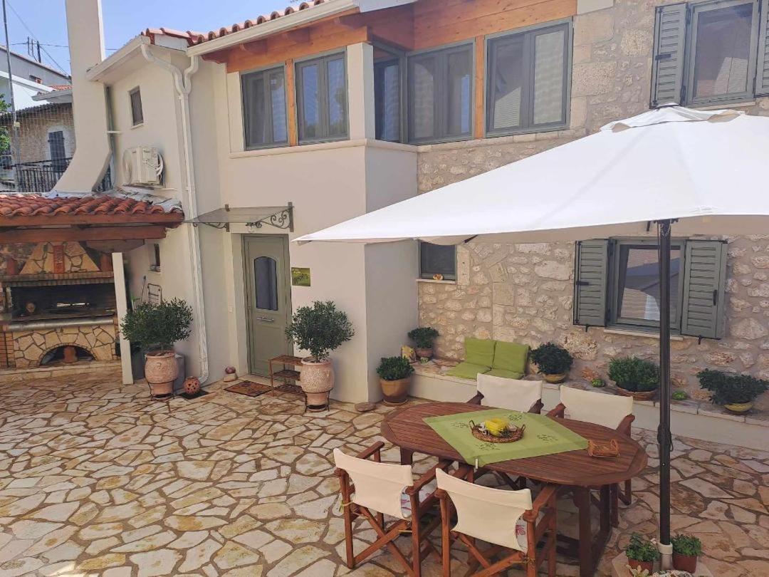 La Casa Di Bella A Tradional Stone House With Barbecue Villa Karia  Exterior photo