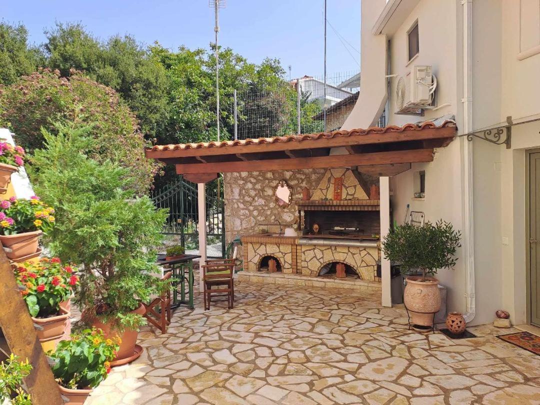 La Casa Di Bella A Tradional Stone House With Barbecue Villa Karia  Exterior photo